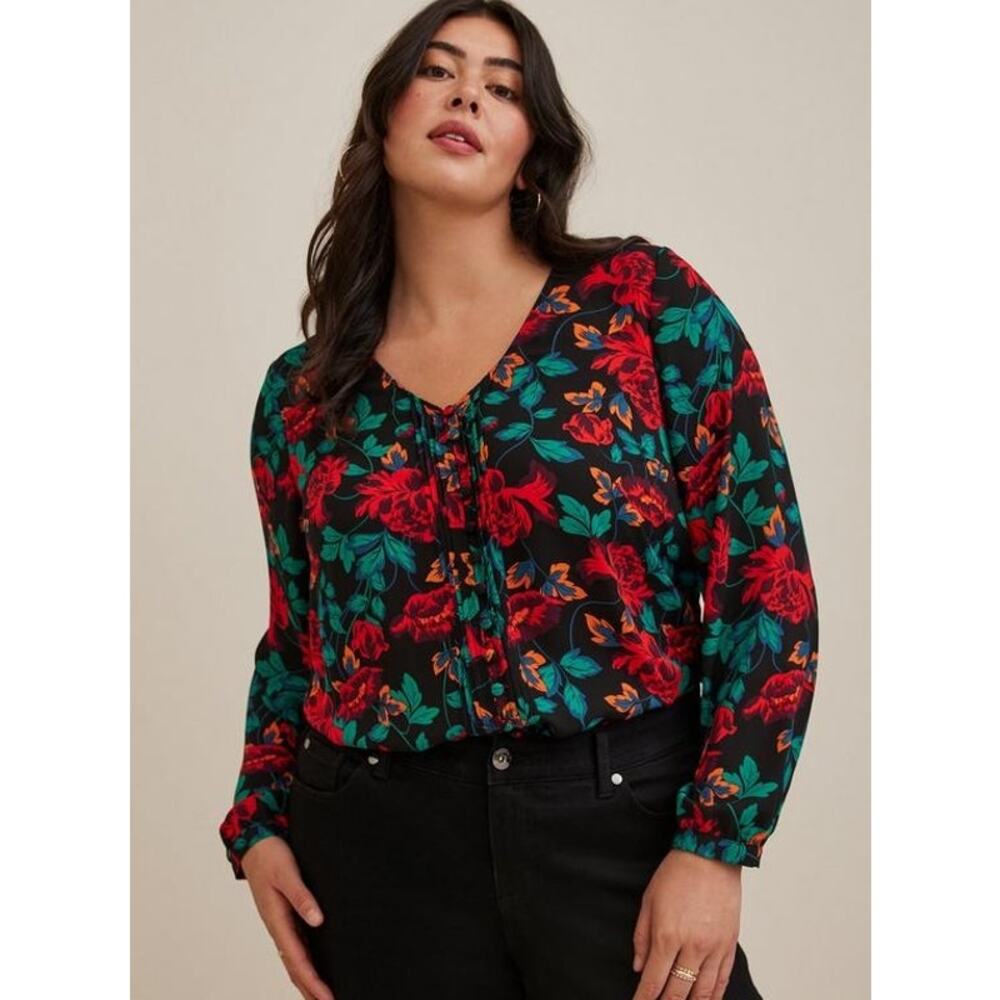 Torrid Georgette Pintuck Button-Front Blouse Plus Size 6